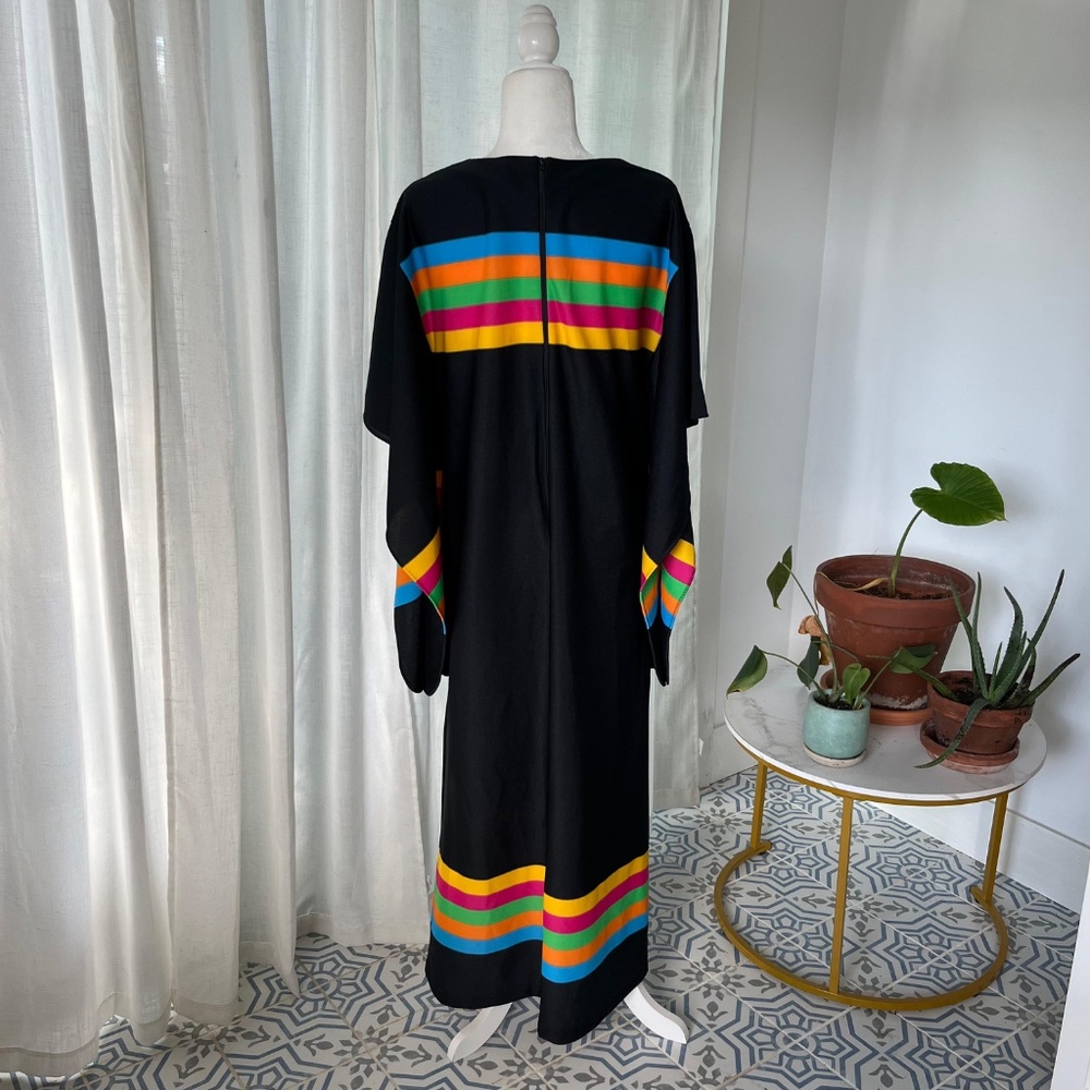 STUNNING 1970s BEVERLY VOGUE  RAINBOW KAFTAN MAXI DRESS – VINTAGE M (L) - Picture 2 of 9